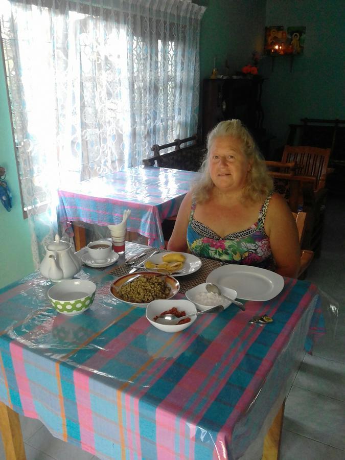 Nethmi Homestay & Restaurant Tangalle Dış mekan fotoğraf