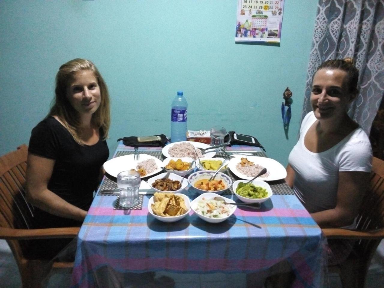 Nethmi Homestay & Restaurant Tangalle Dış mekan fotoğraf