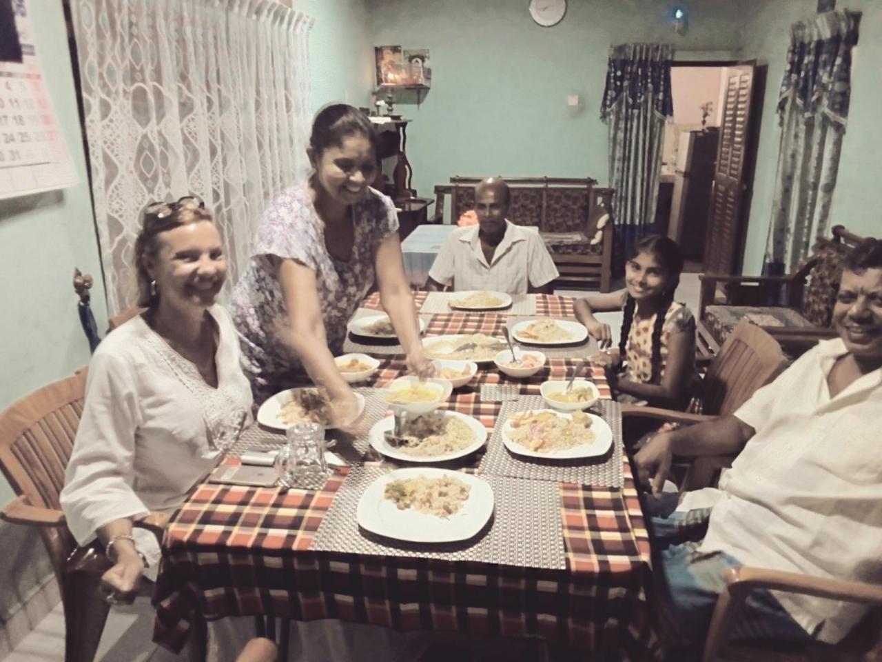 Nethmi Homestay & Restaurant Tangalle Dış mekan fotoğraf